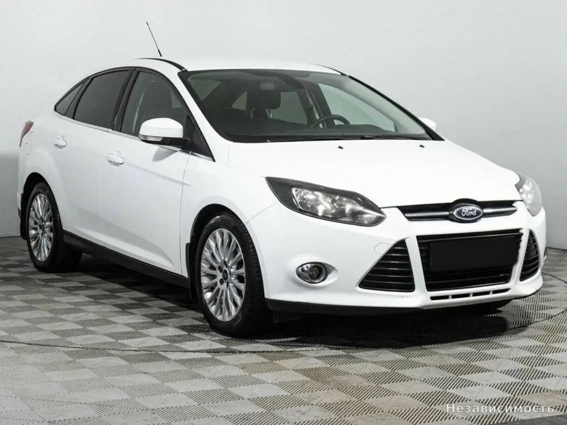 Ford Focus 2012 с пробегом — фото 3