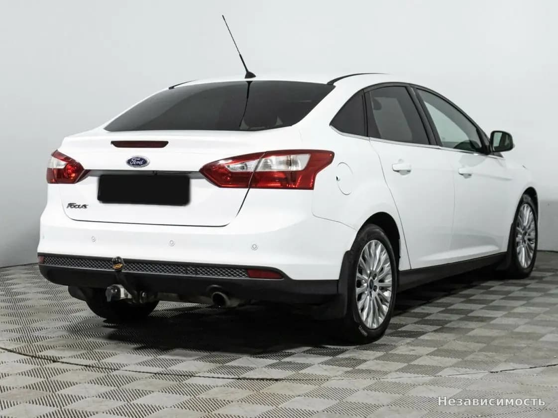 Ford Focus 2012 с пробегом — фото 5