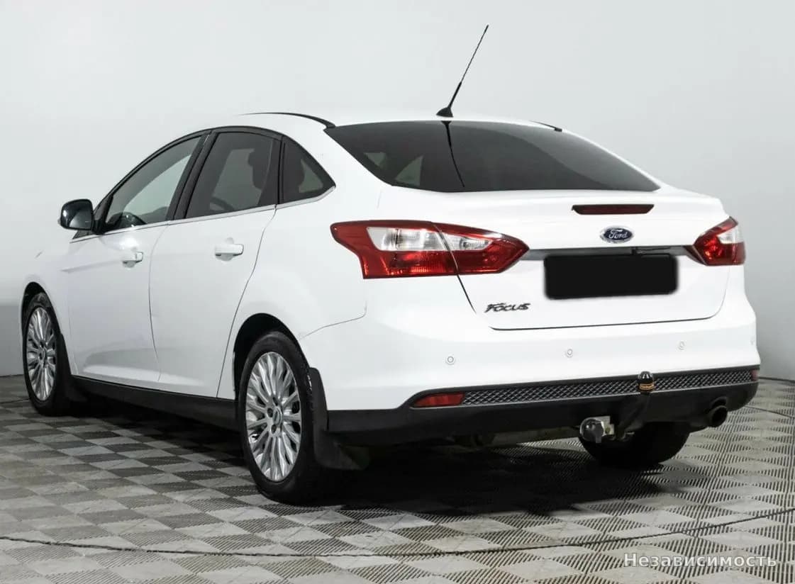 Ford Focus 2012 с пробегом — фото 7