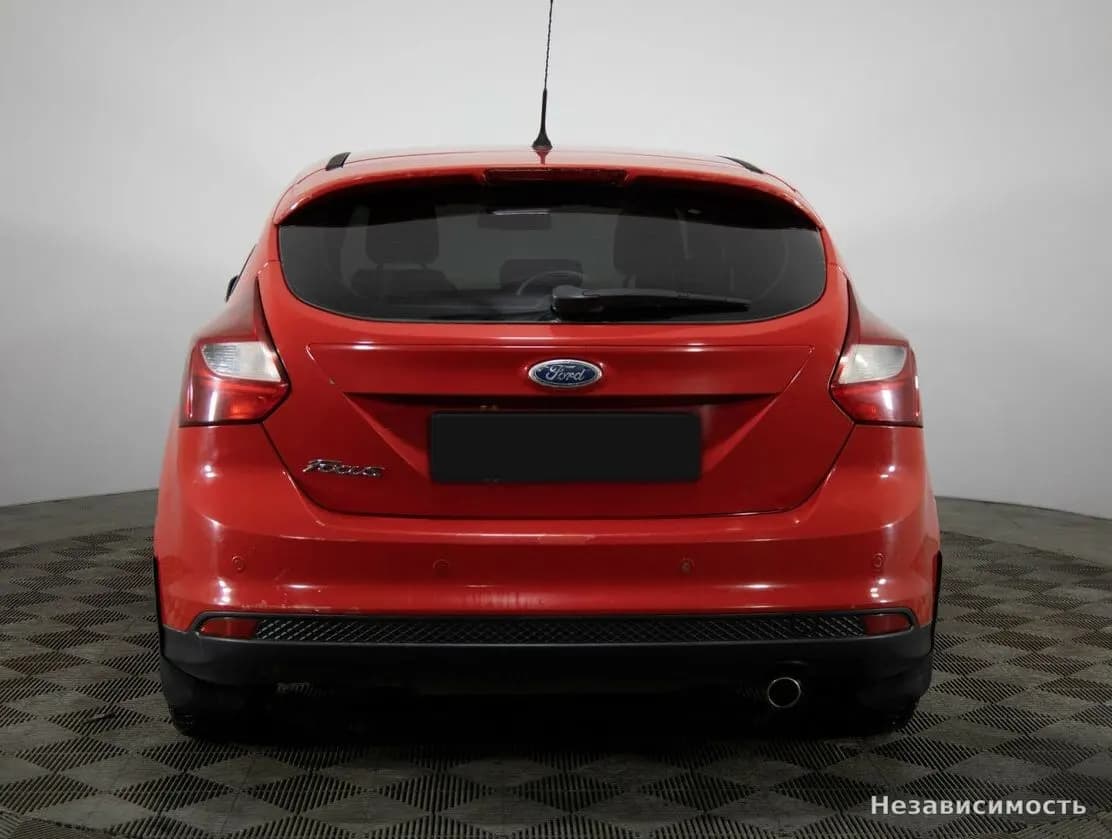 Ford Focus 2012 с пробегом — фото 5