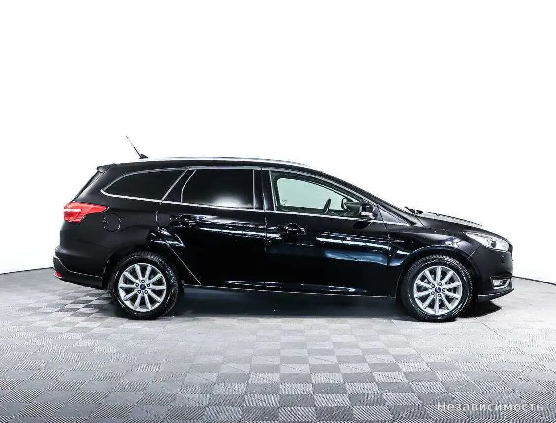 Ford Focus 2017 с пробегом — фото 4