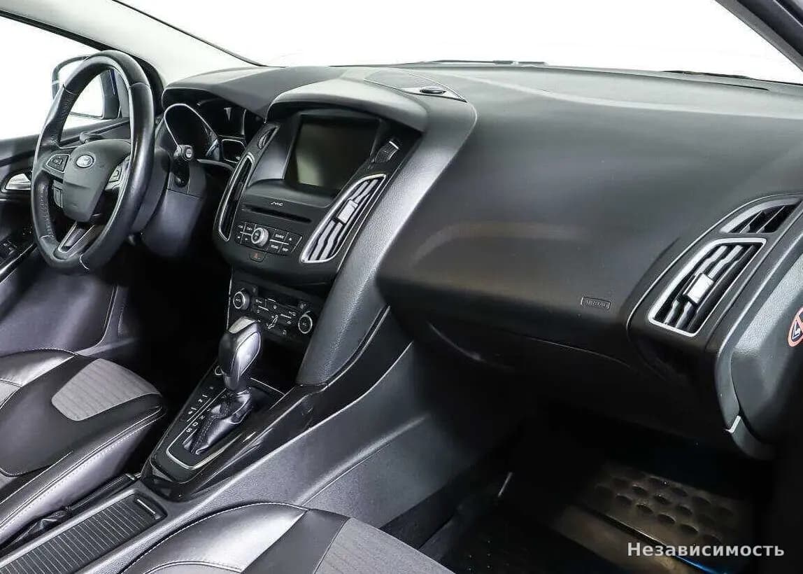 Ford Focus 2016 с пробегом — фото 9