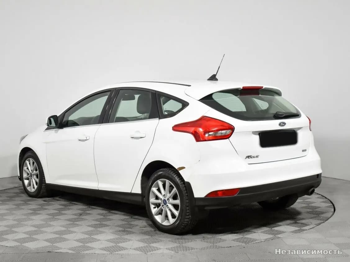 Ford Focus 2017 с пробегом — фото 7