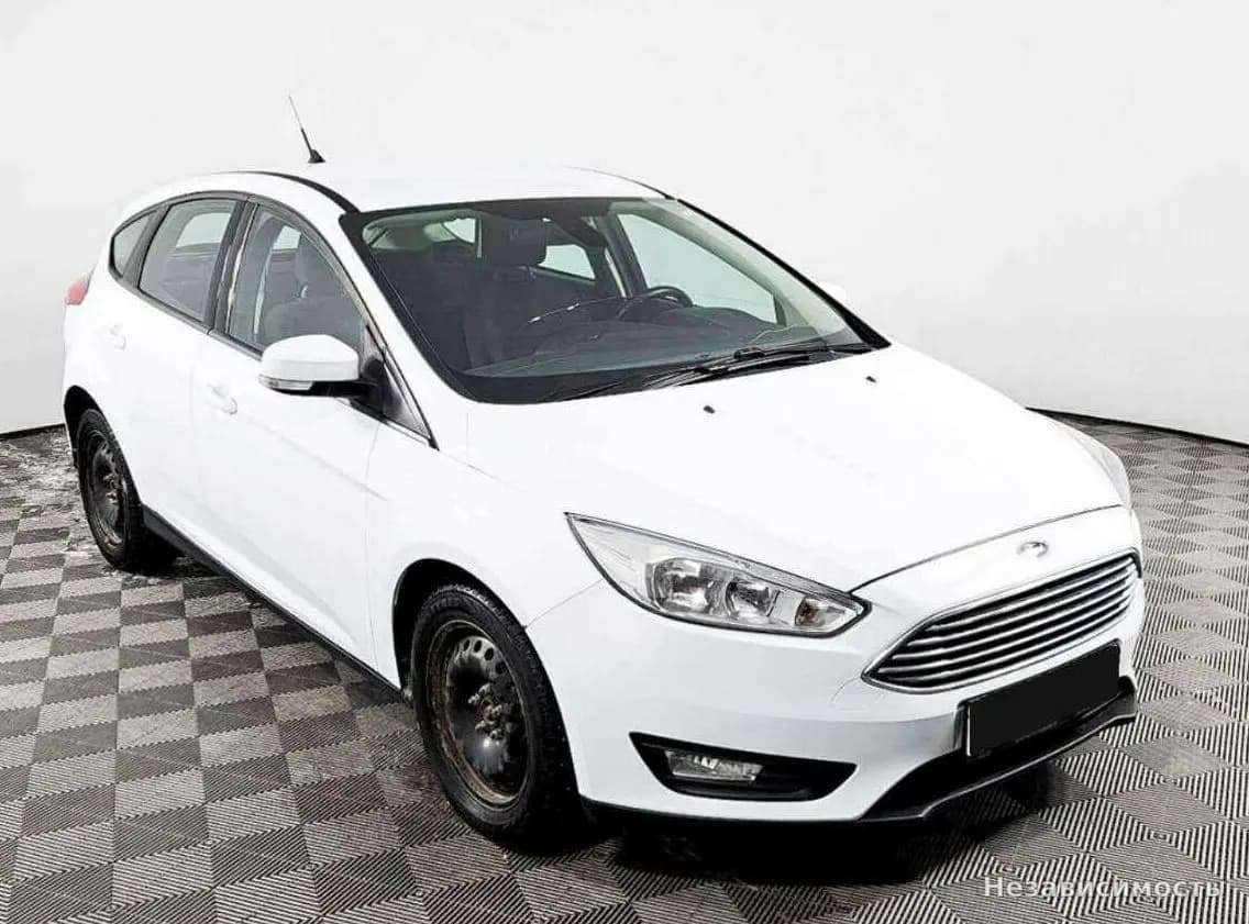 Ford Focus 2018 с пробегом — фото 3