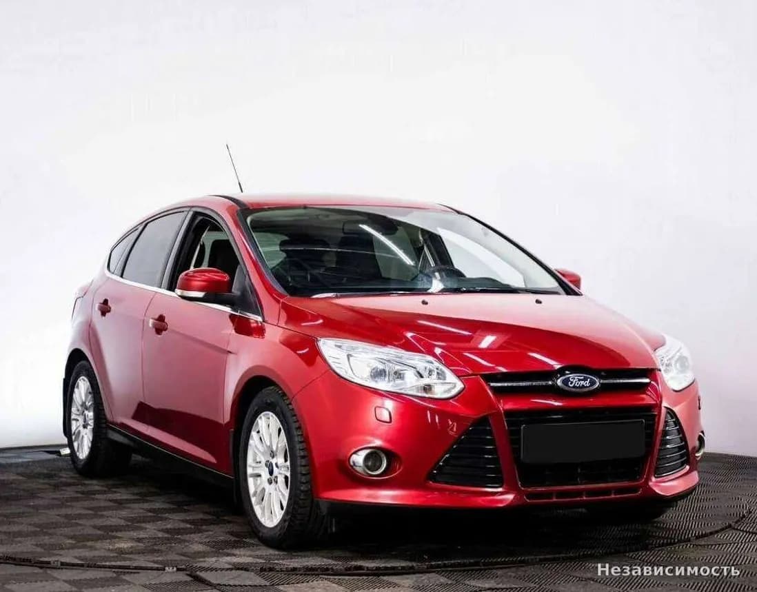 Ford Focus 2014 с пробегом — фото 3