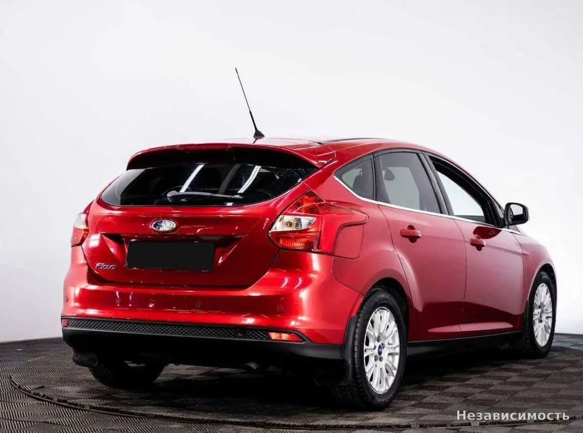 Ford Focus 2014 с пробегом — фото 6