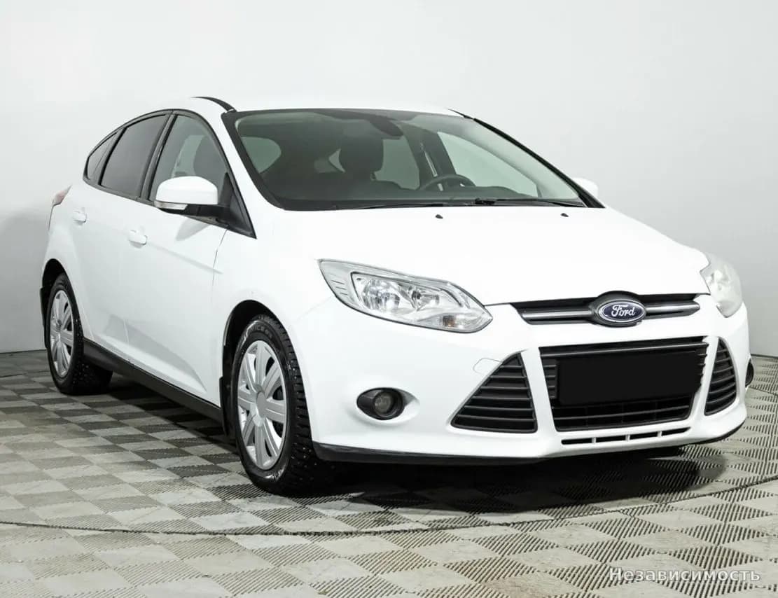 Ford Focus 2012 с пробегом — фото 3