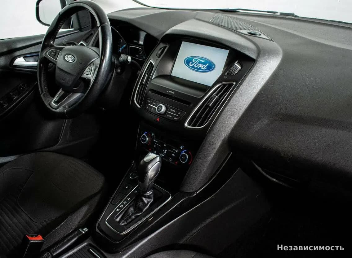 Ford Focus 2017 с пробегом — фото 8