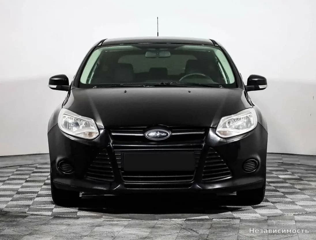 Ford Focus 2012 с пробегом — фото 2