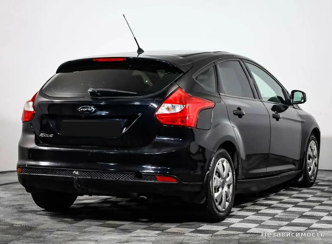 Ford Focus 2012 с пробегом — фото 4