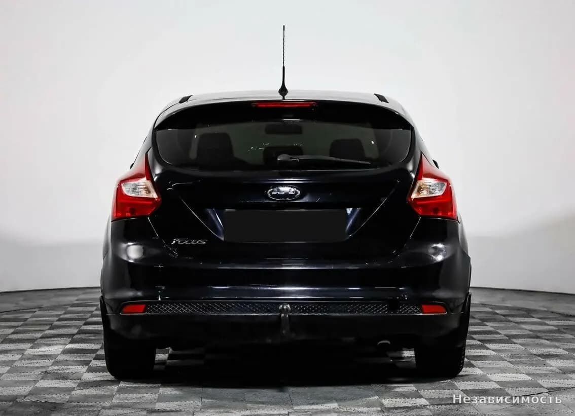 Ford Focus 2012 с пробегом — фото 5