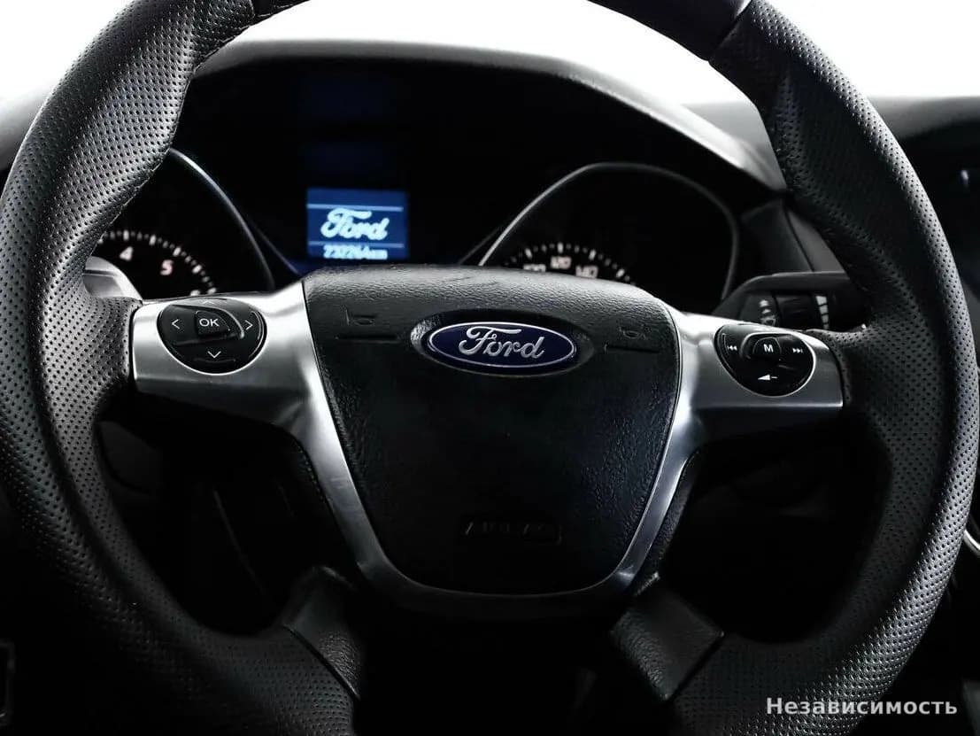 Ford Focus 2012 с пробегом — фото 9