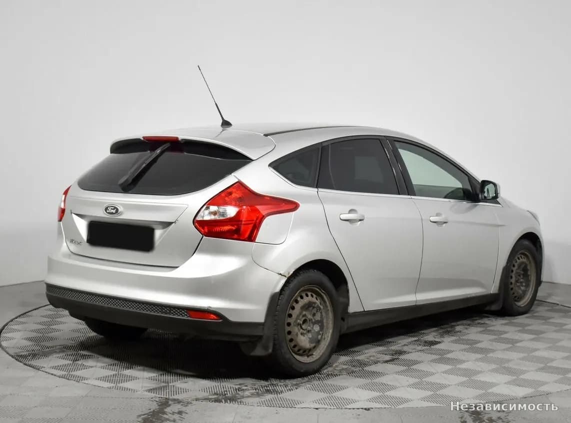 Ford Focus 2012 с пробегом — фото 6