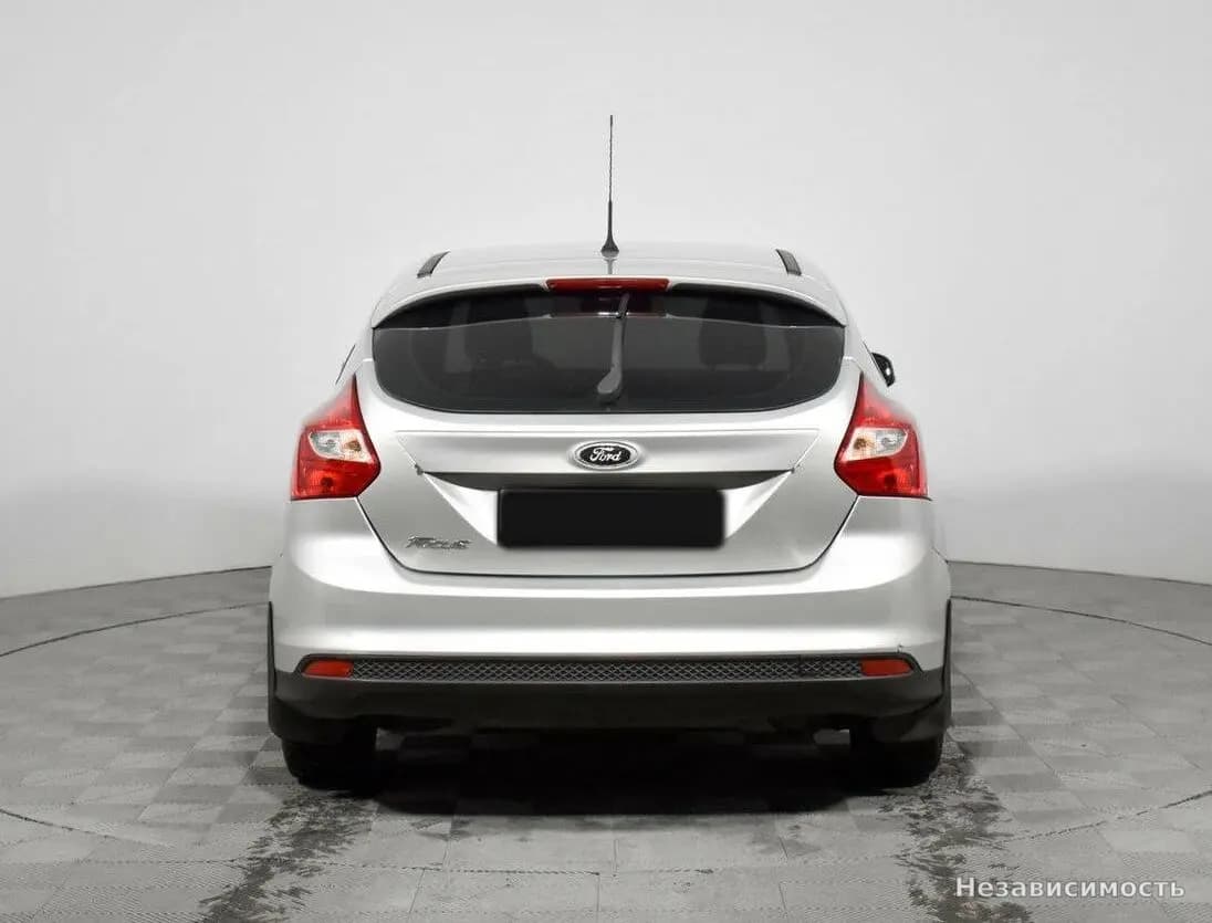 Ford Focus 2012 с пробегом — фото 7