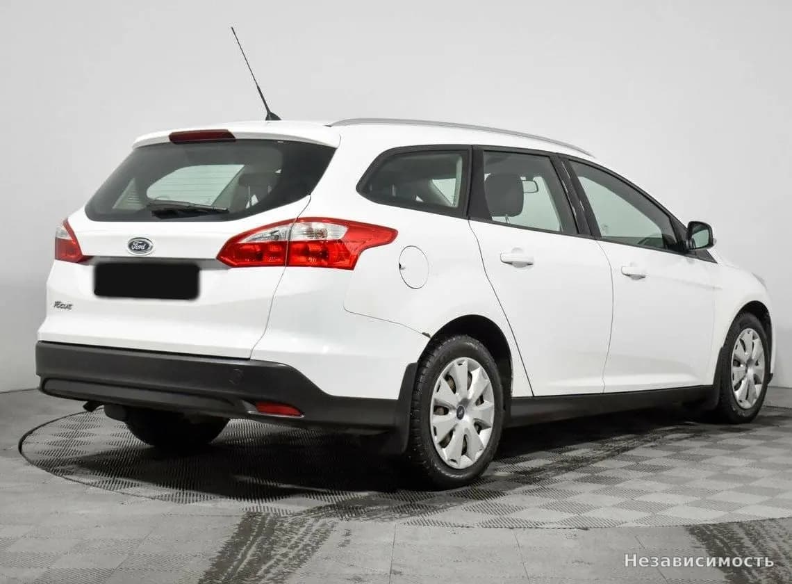 Ford Focus 2014 с пробегом — фото 5