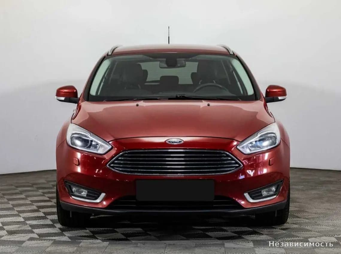 Ford Focus 2018 с пробегом — фото 2