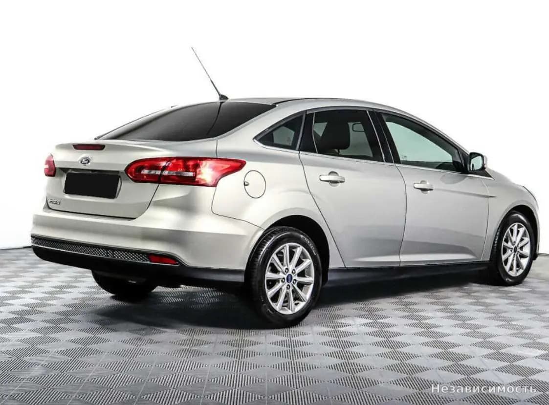 Ford Focus 2016 с пробегом — фото 4
