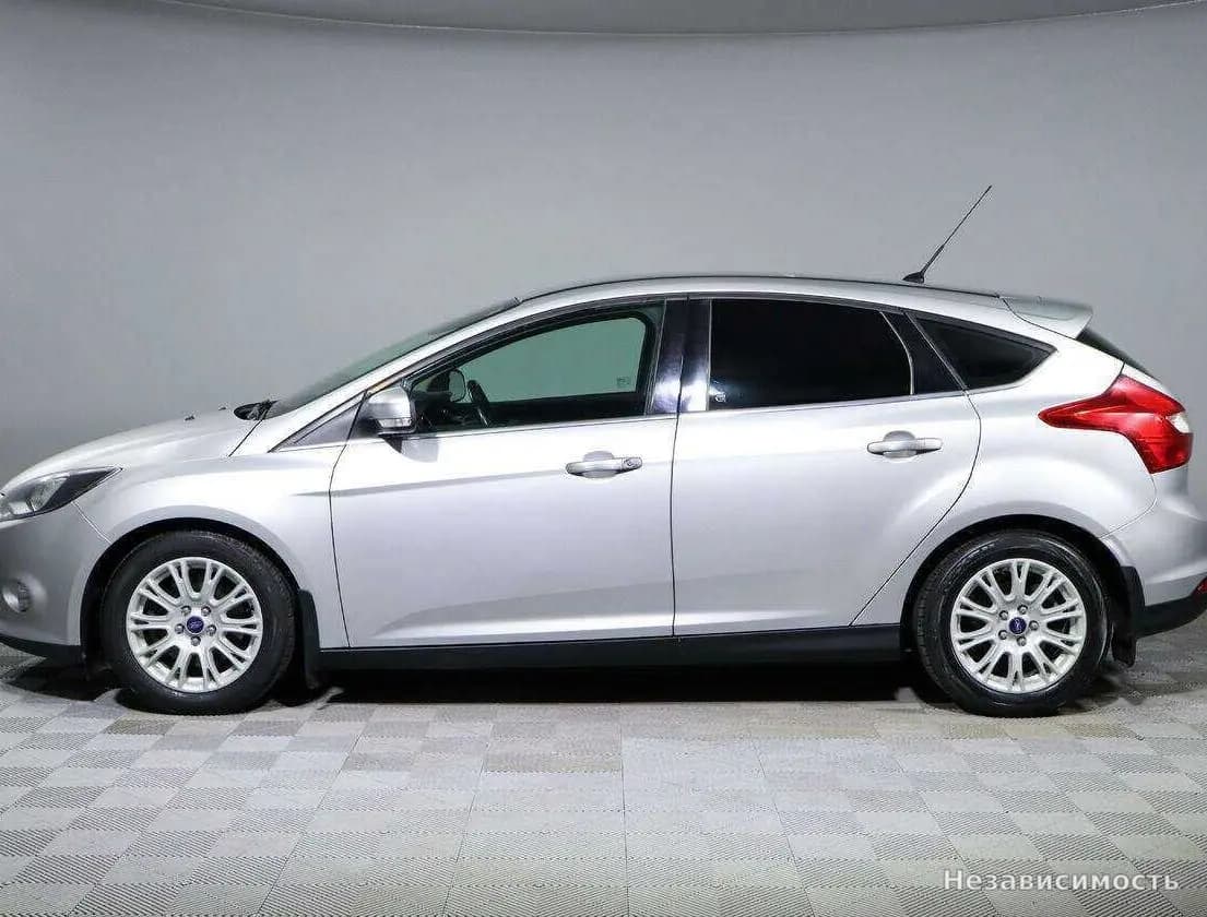 Ford Focus 2012 с пробегом — фото 8