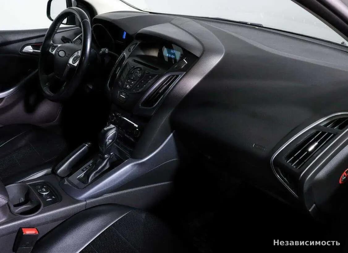 Ford Focus 2012 с пробегом — фото 9