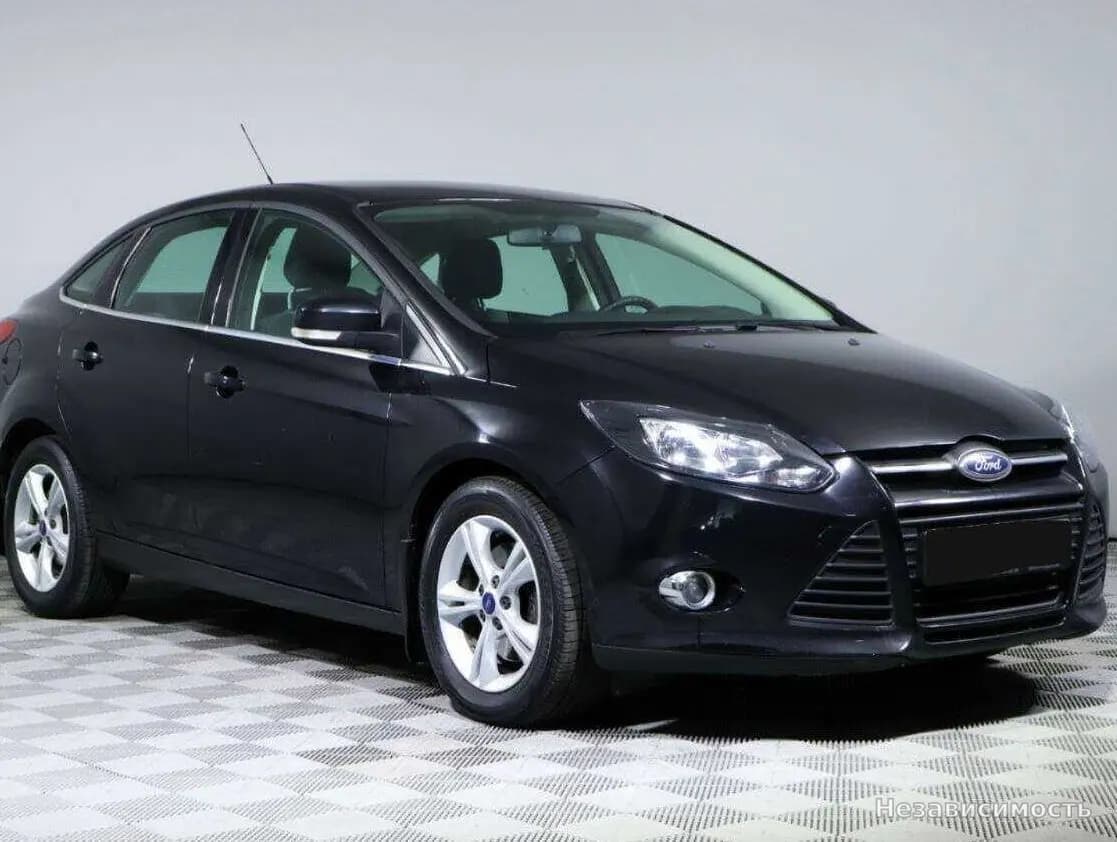 Ford Focus 2012 с пробегом — фото 3