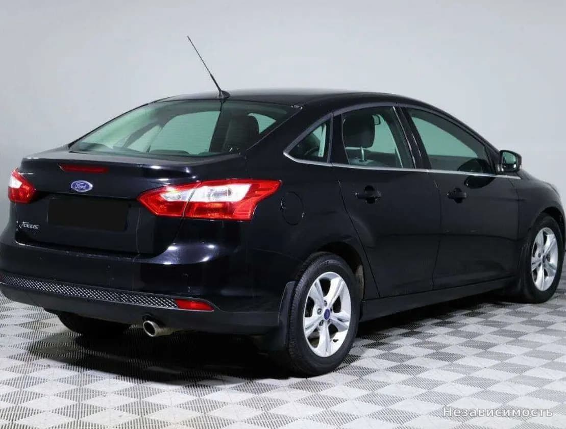 Ford Focus 2012 с пробегом — фото 4