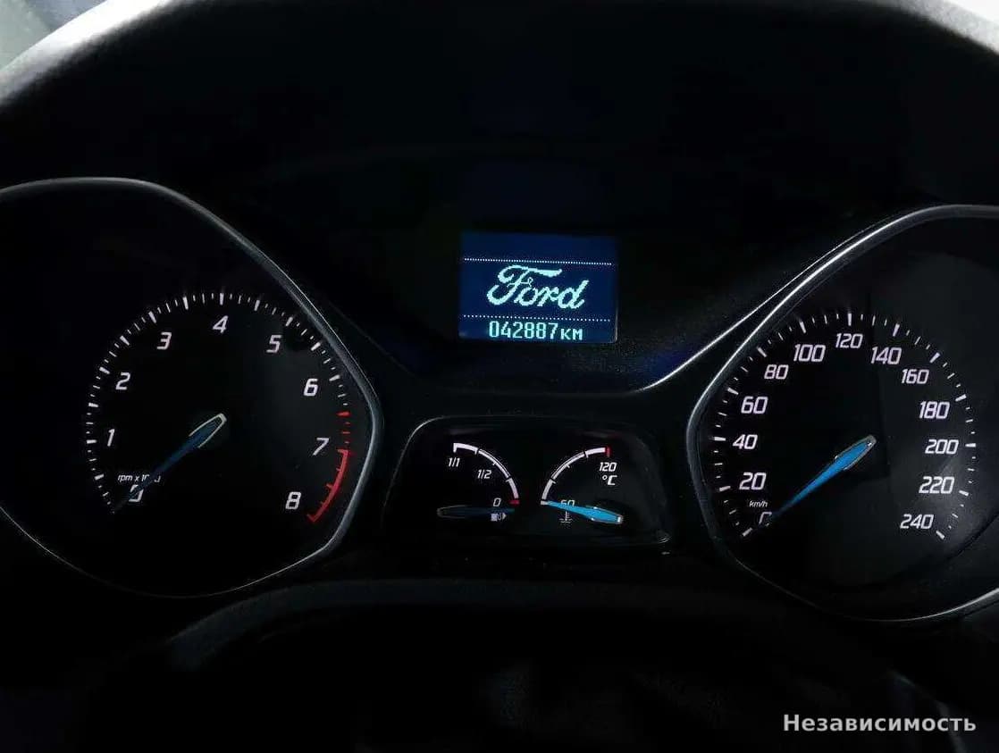 Ford Focus 2012 с пробегом — фото 8