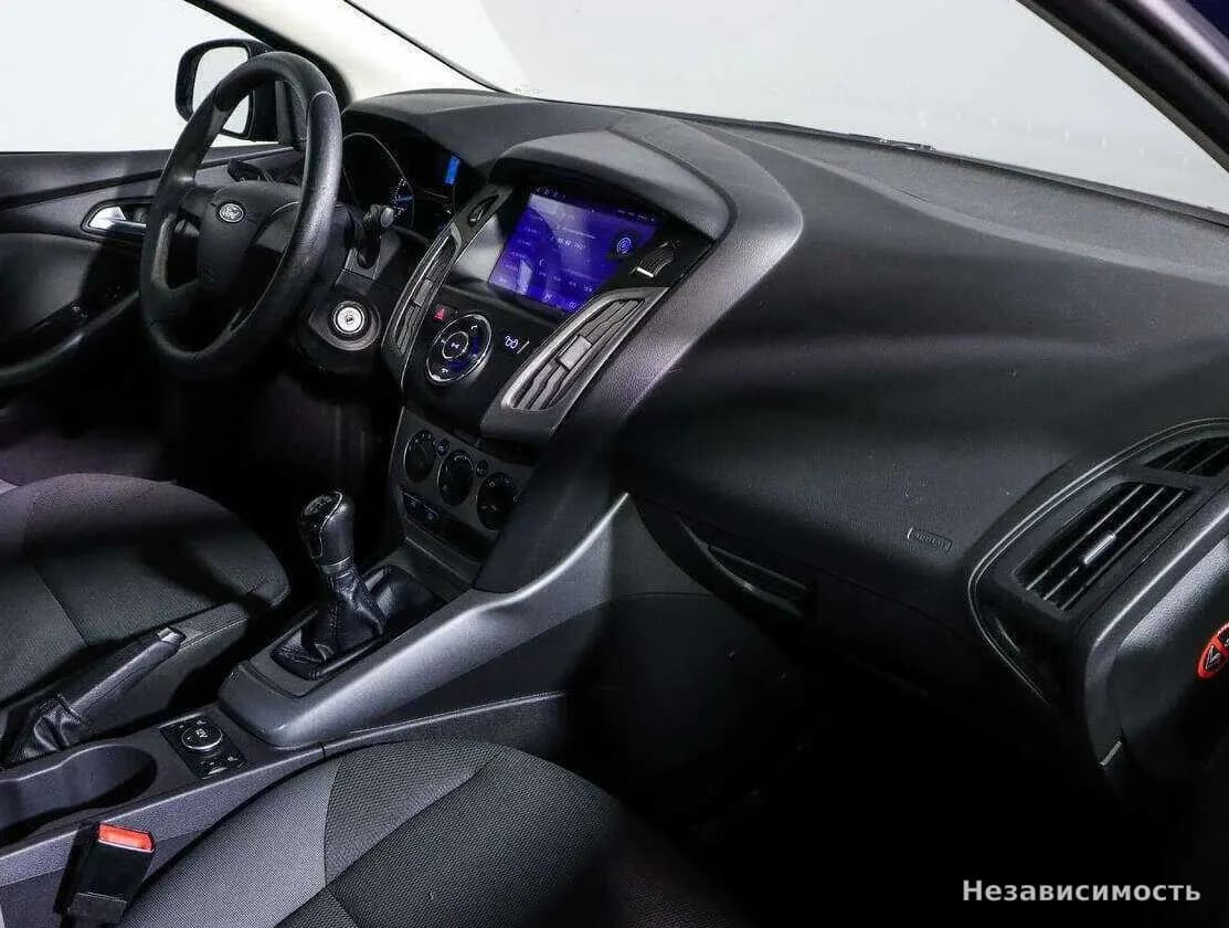 Ford Focus 2012 с пробегом — фото 9
