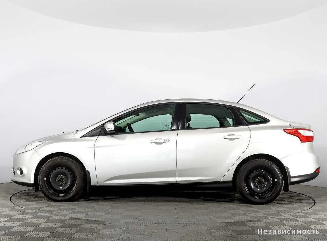 Ford Focus 2013 с пробегом — фото 8