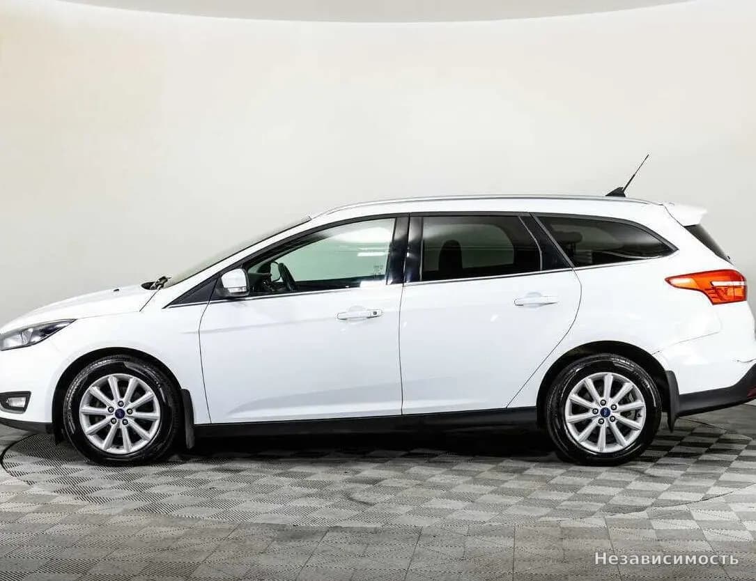 Ford Focus 2019 с пробегом — фото 8