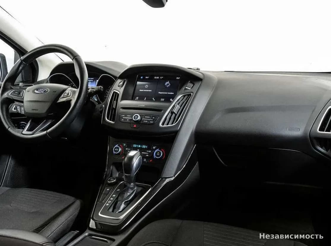 Ford Focus 2019 с пробегом — фото 9