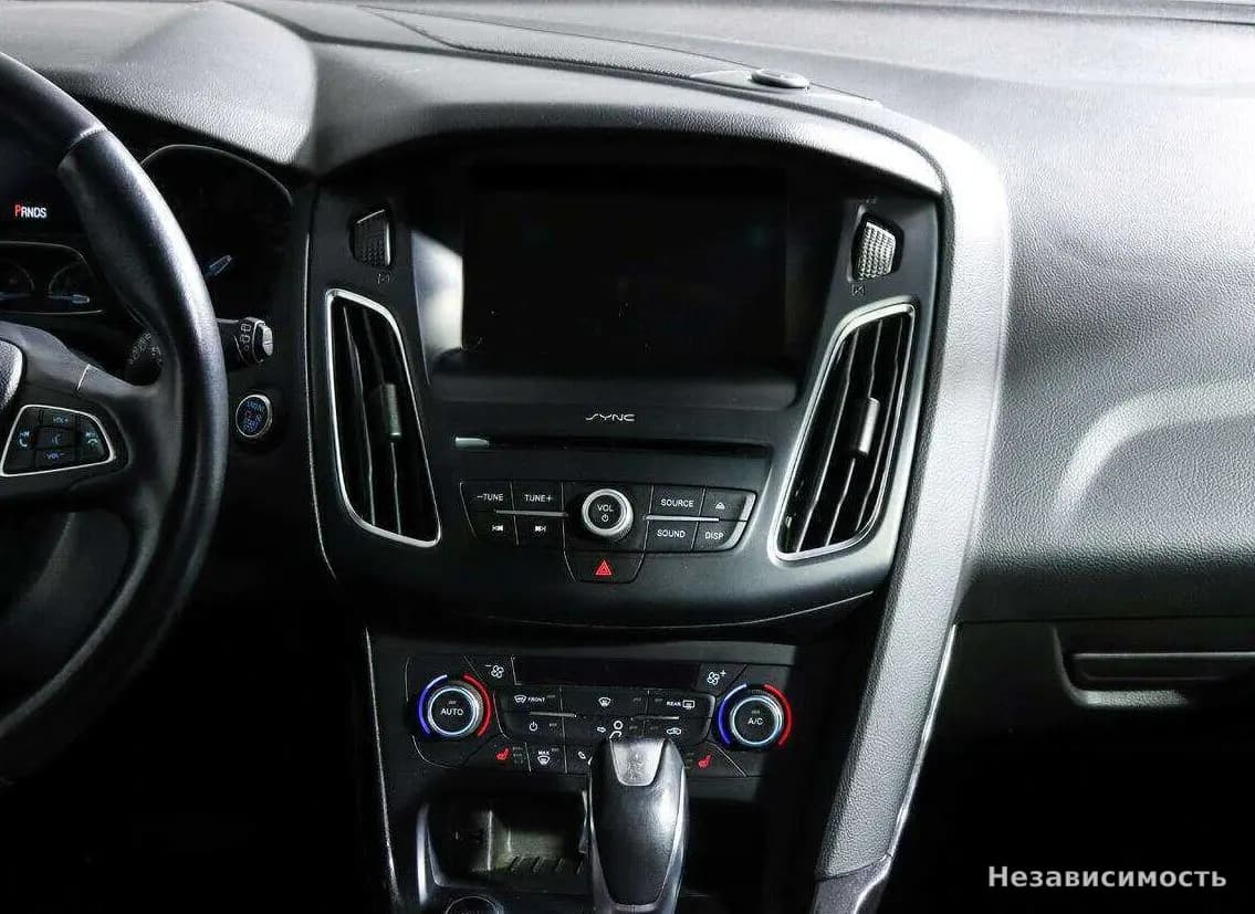 Ford Focus 2016 с пробегом — фото 10