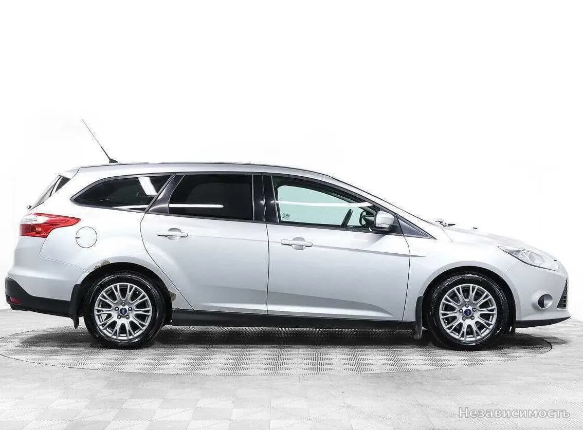 Ford Focus 2013 с пробегом — фото 3