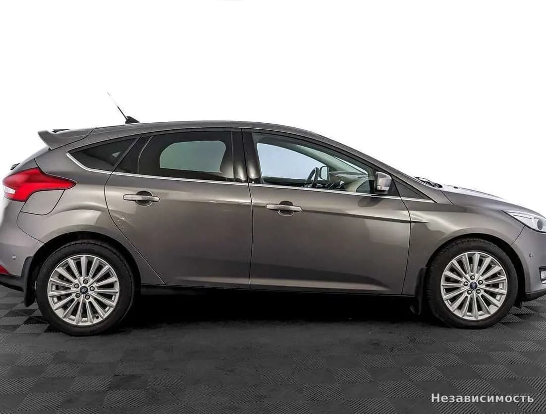 Ford Focus 2018 с пробегом — фото 4