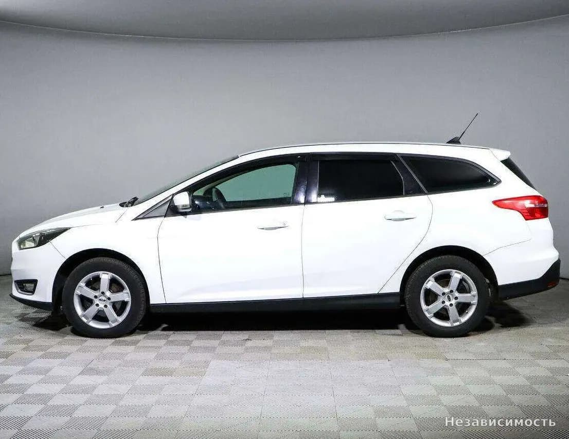Ford Focus 2017 с пробегом — фото 8