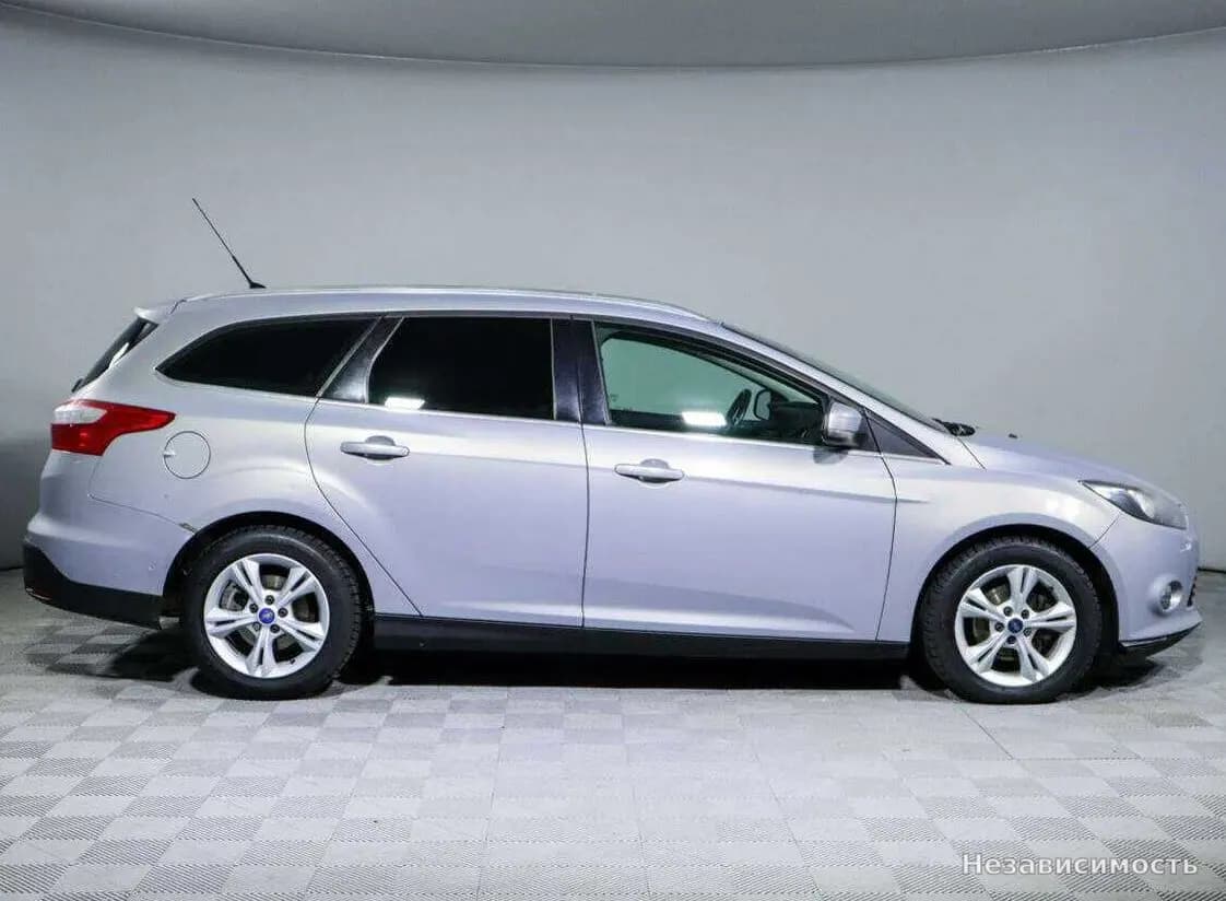 Ford Focus 2014 с пробегом — фото 4