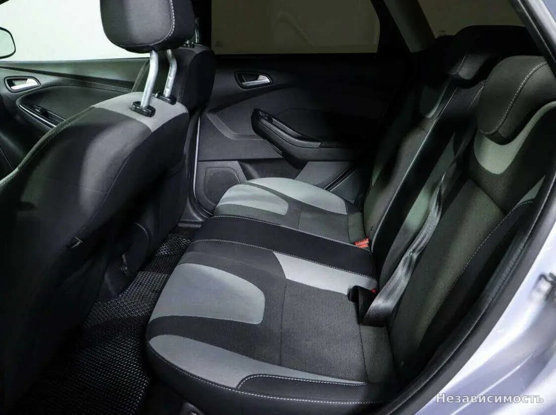Ford Focus 2014 с пробегом — фото 9