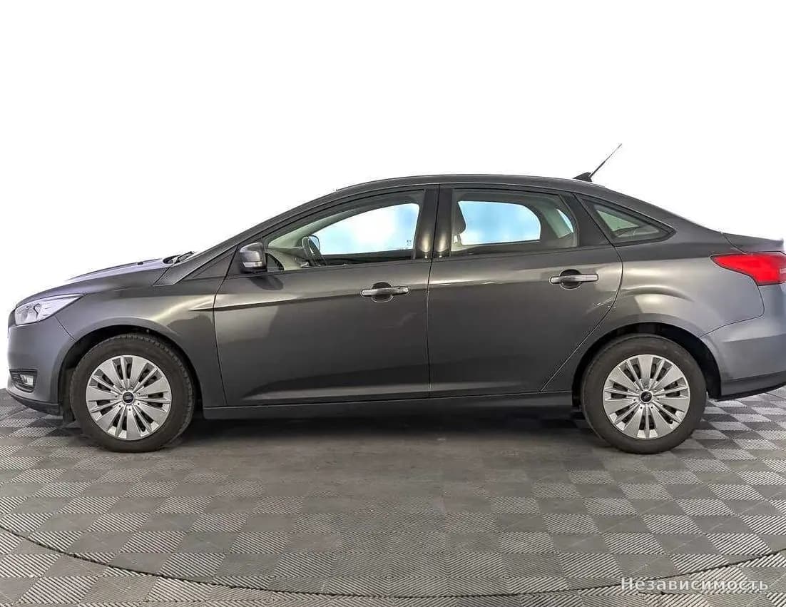 Ford Focus 2019 с пробегом — фото 8