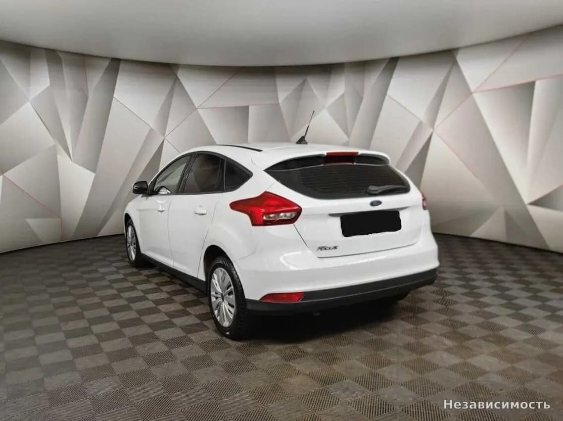 Ford Focus 2019 с пробегом — фото 4