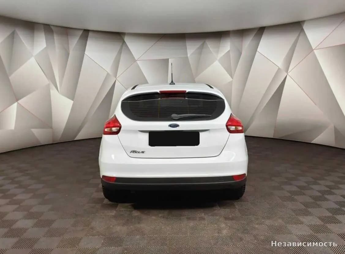 Ford Focus 2019 с пробегом — фото 8