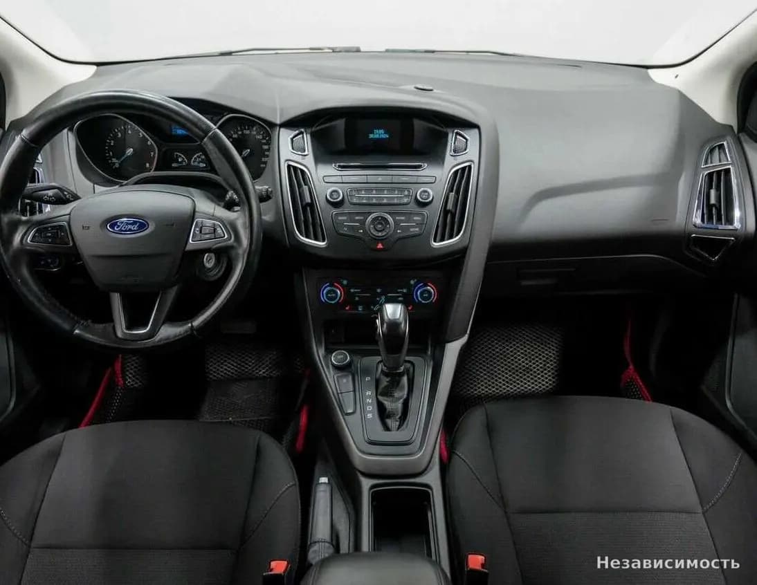 Ford Focus 2016 с пробегом — фото 10