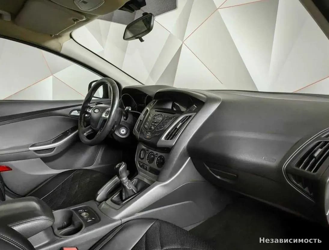 Ford Focus 2012 с пробегом — фото 8