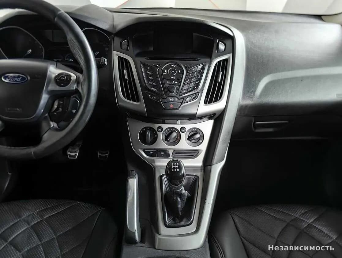 Ford Focus 2012 с пробегом — фото 10