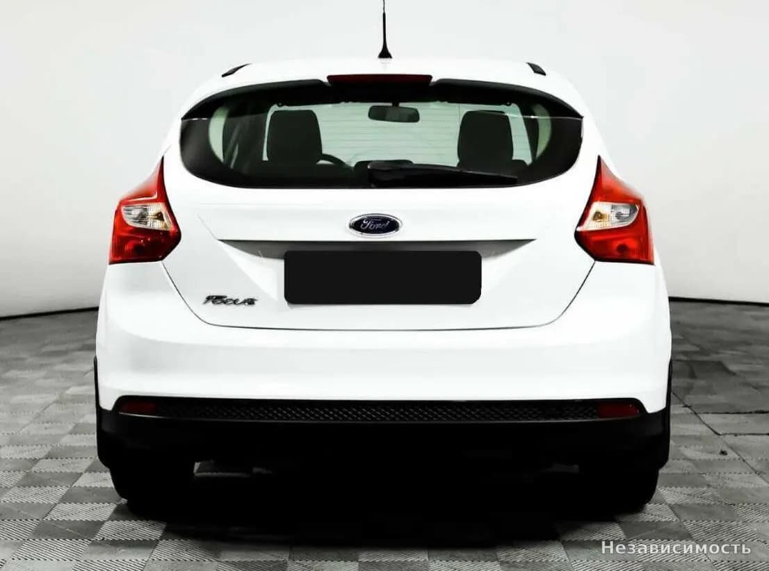 Ford Focus 2015 с пробегом — фото 6