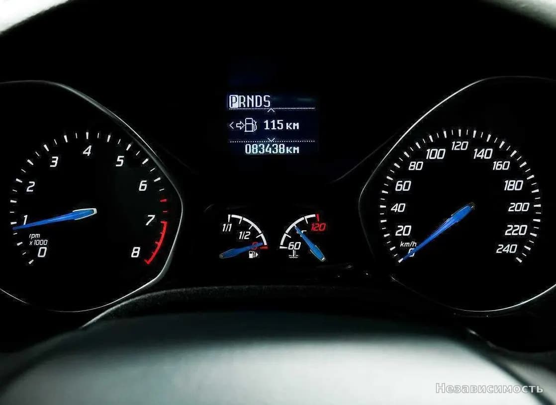 Ford Focus 2015 с пробегом — фото 10