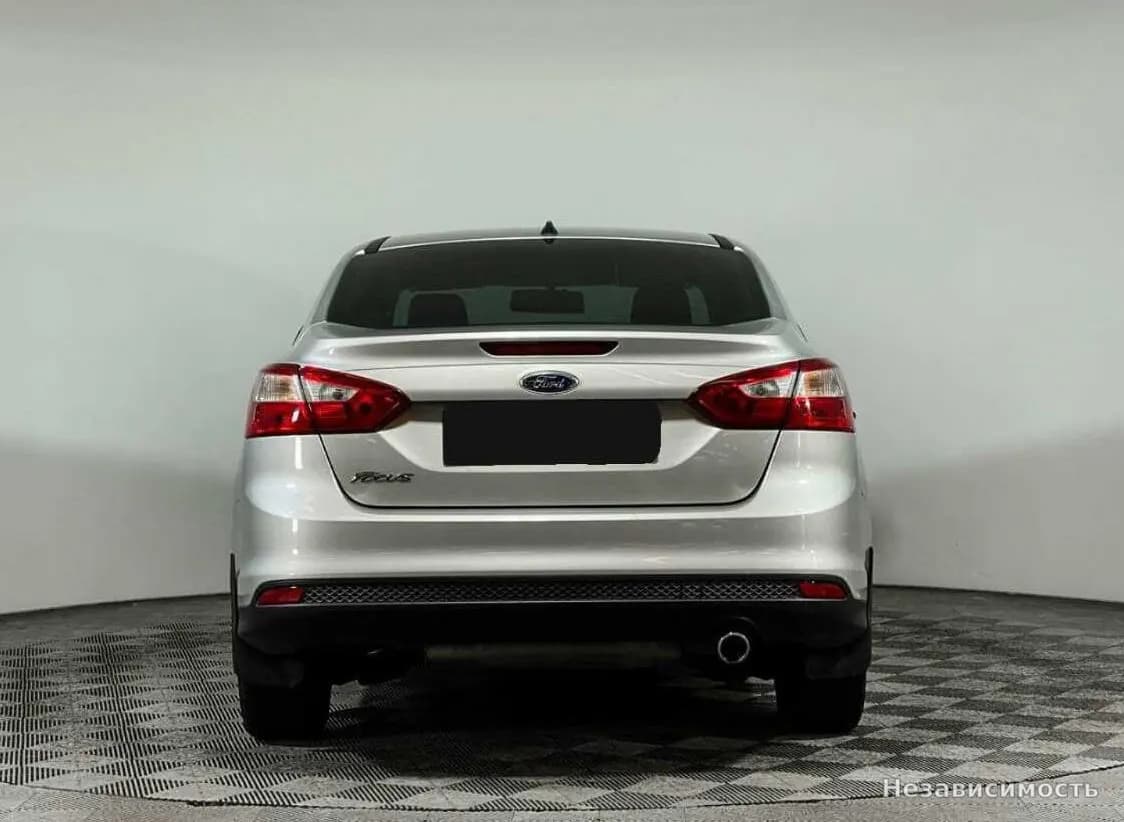 Ford Focus 2015 с пробегом — фото 5