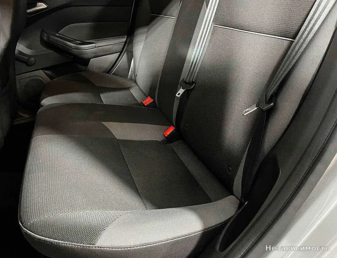 Ford Focus 2015 с пробегом — фото 8