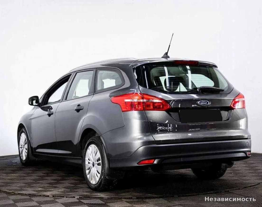 Ford Focus 2019 с пробегом — фото 4
