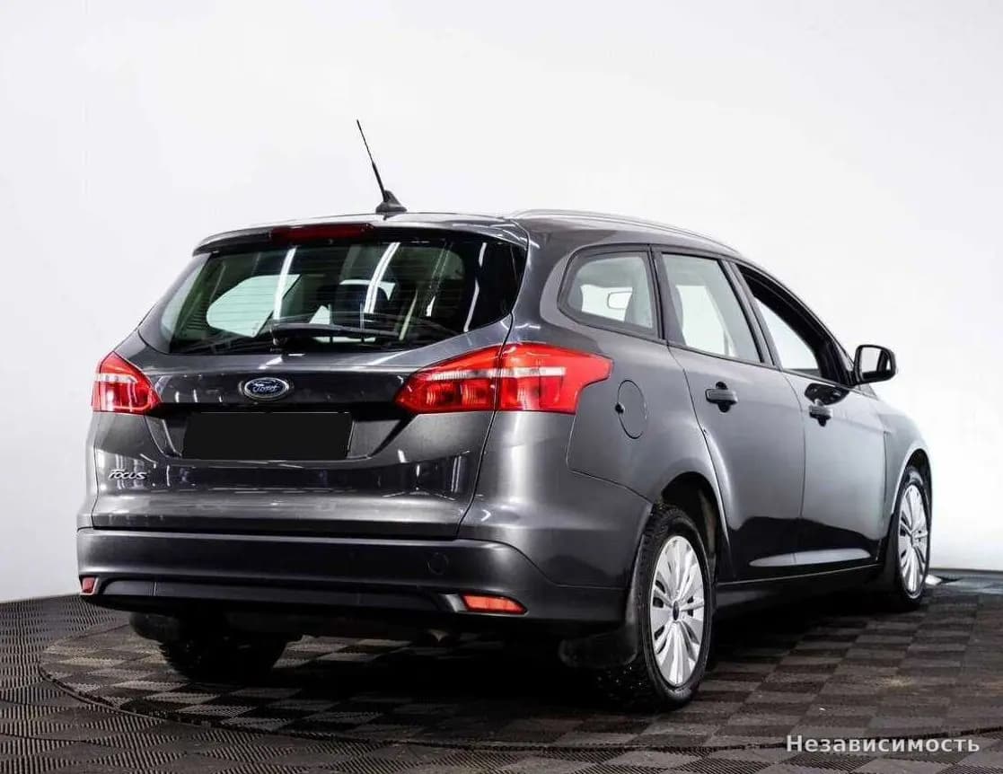 Ford Focus 2019 с пробегом — фото 6