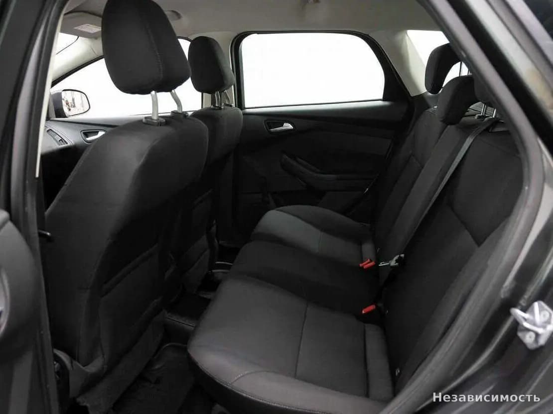 Ford Focus 2019 с пробегом — фото 9
