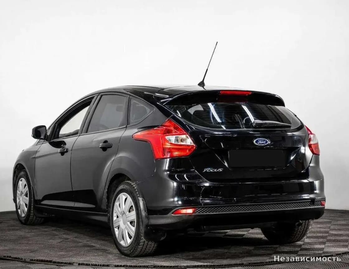 Ford Focus 2013 с пробегом — фото 6